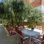 Appartamento With Parking Space Tar, Porec - 6948
