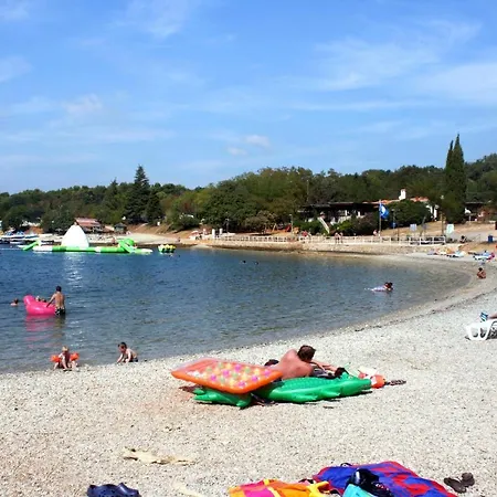 With Parking Space Tar, Porec - 6948 شقة